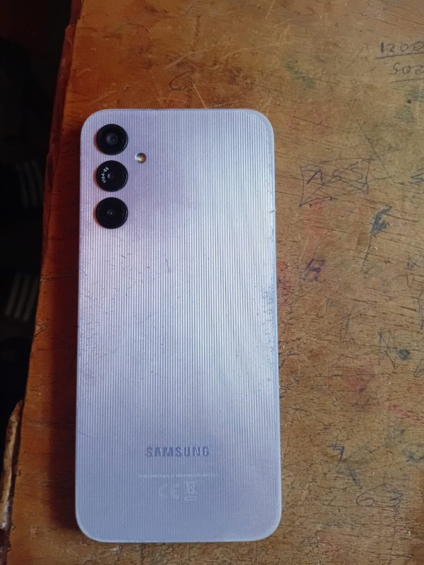 Samsung A14