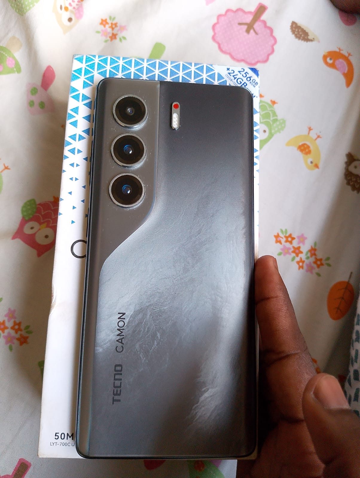 Tecno Camon 40pro